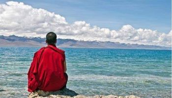 Buddyjscy Nauczyciele: O medytacji w różnych tradycjach